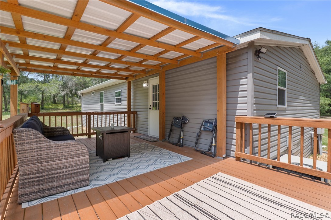 810 North Obrien Point Lecanto, FL 34461 - Photo 28 of 54 Back Deck