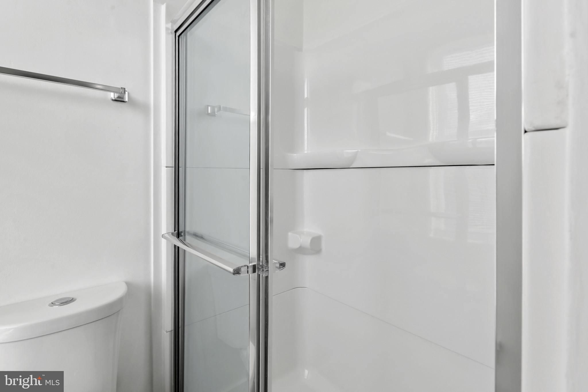 3600 Keswick Road, Unit B Baltimore, MD 21211 - Photo 11 of 23 a bathroom with a shower