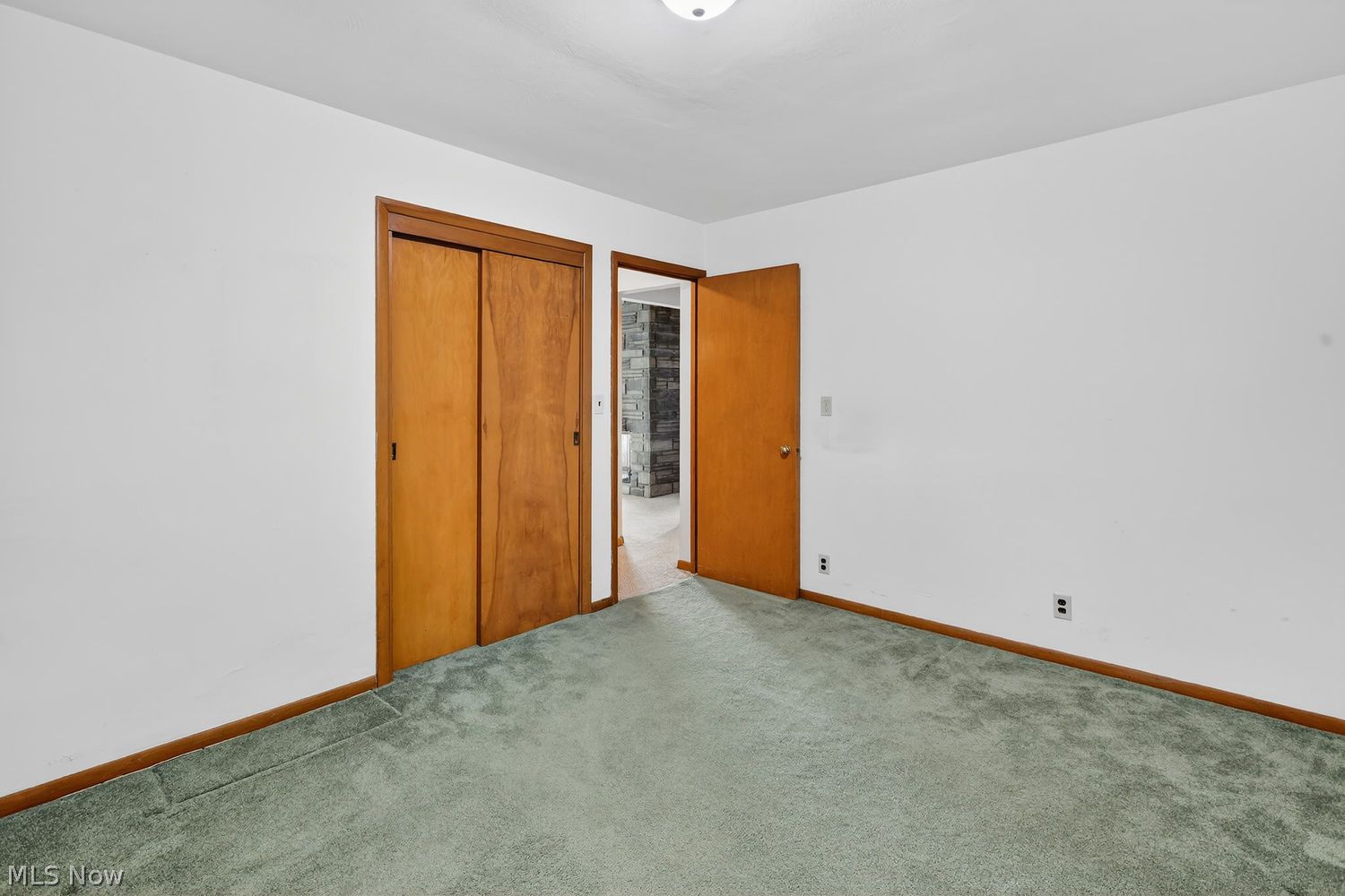 5701 Herbert Road Canfield, OH 44406 - Photo 17 of 36