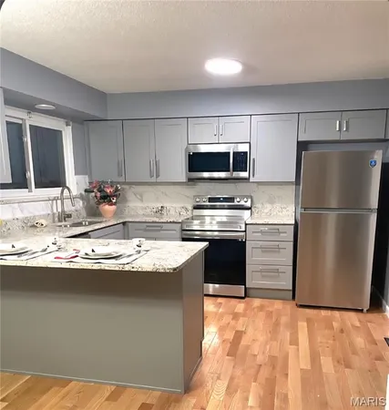 $2,800 | 331 Carriage Trail Court, O'Fallon, MO 63368
