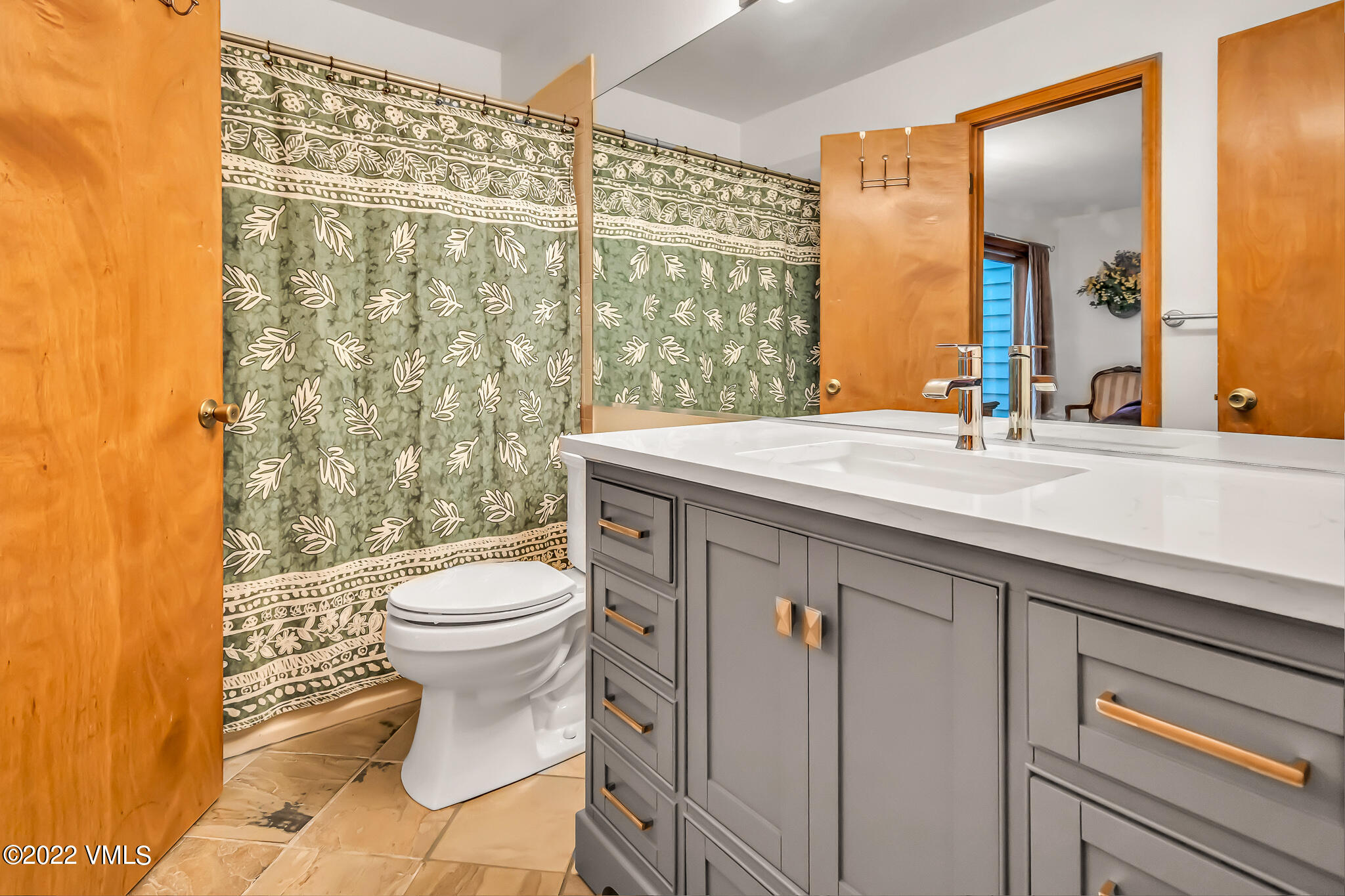 155 Meile Lane Edwards, CO 81632 - Photo 8 of 26 a bathroom with a sink a toilet and shower