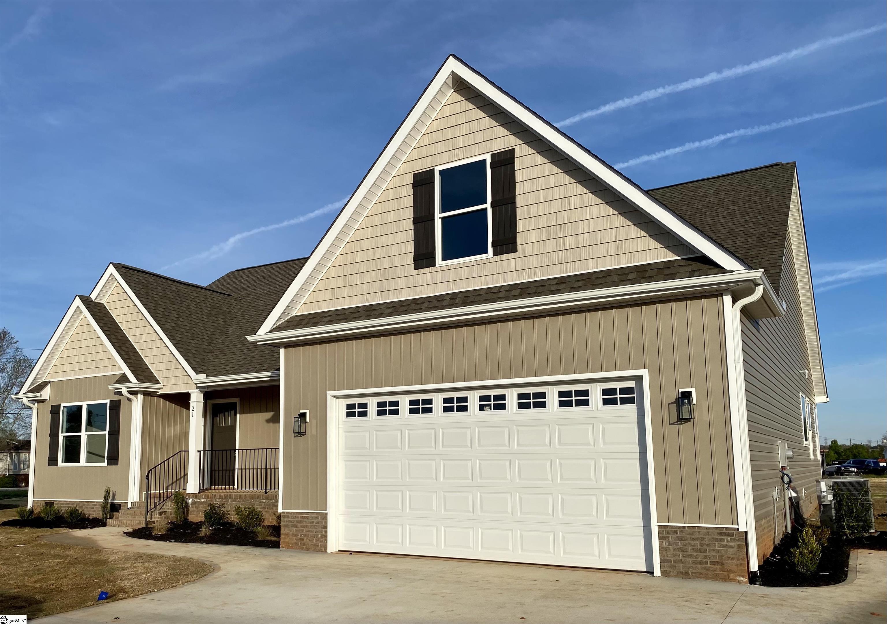 21 Powell Lake Road Lyman, SC 29365 - Photo 3 of 25 Gallery Image 3