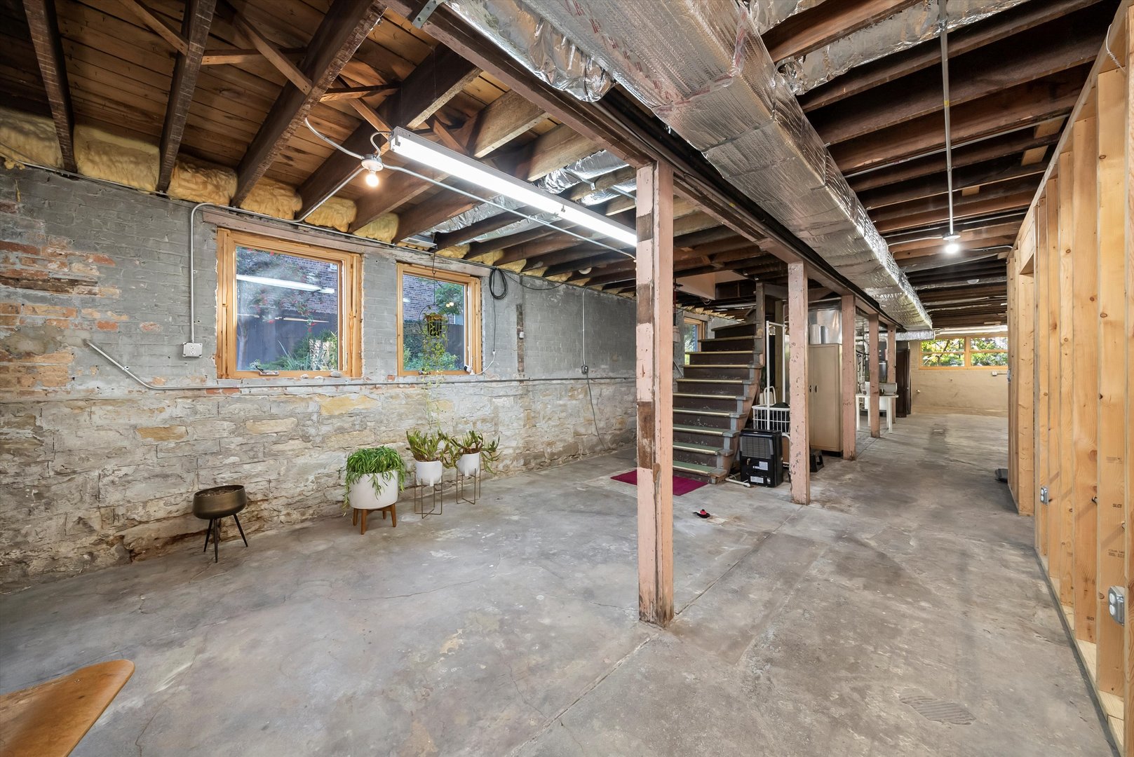 1529 North Harding Avenue Chicago, IL 60651 - Photo 39 of 52