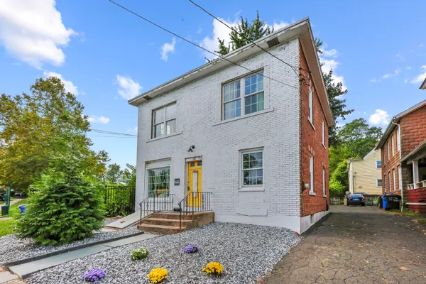 $275,000 | 23 Hotchkiss Street, Middletown, CT 06457