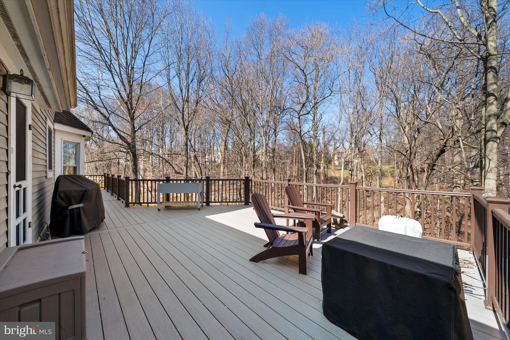 150 Hamilton Road Landenberg, PA 19350 - Photo 36 of 56 4 Years New Composite Decking