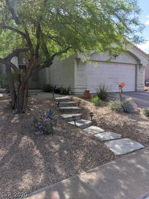 411 Leighann Road Henderson, NV 89015 - Photo 6 of 37 Gallery Image 6