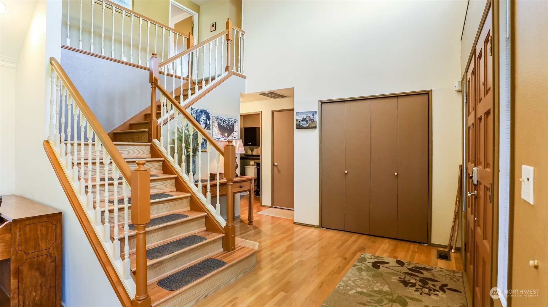 18220 160th Avenue Southeast Renton, WA 98058 - Photo 6 of 38 Gallery Image 6