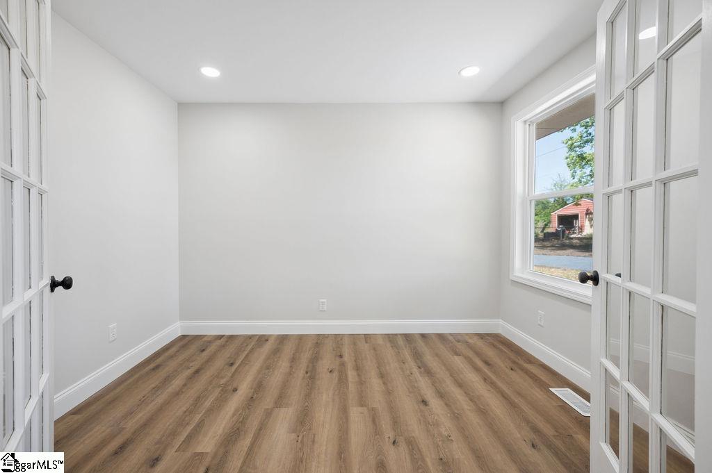 218 Ridgecrest Drive Williamston, SC 29697 - Photo 11 of 27