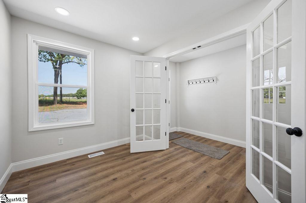 218 Ridgecrest Drive Williamston, SC 29697 - Photo 12 of 27