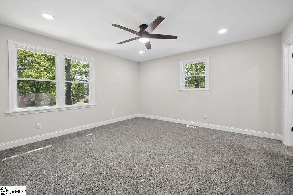 218 Ridgecrest Drive Williamston, SC 29697 - Photo 14 of 27