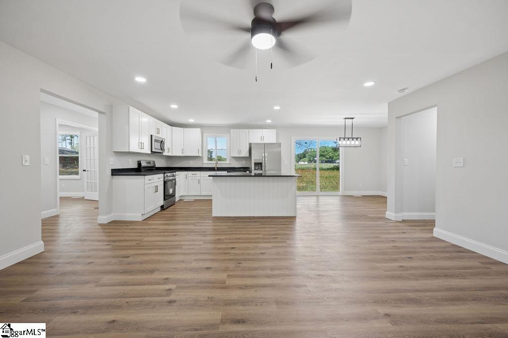 218 Ridgecrest Drive Williamston, SC 29697 - Photo 5 of 27