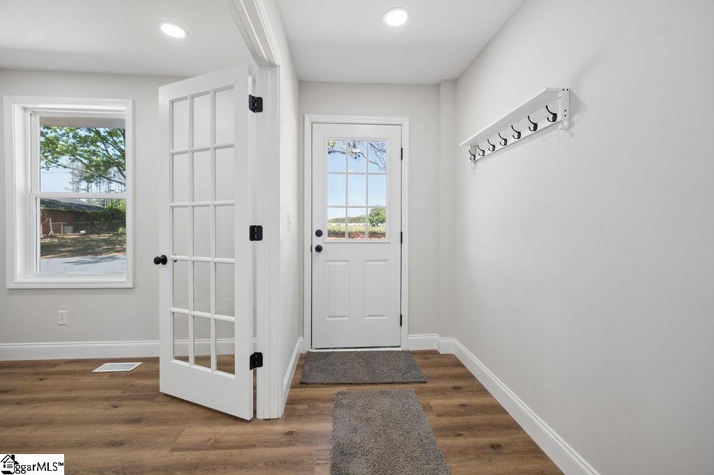 218 Ridgecrest Drive Williamston, SC 29697 - Photo 10 of 27