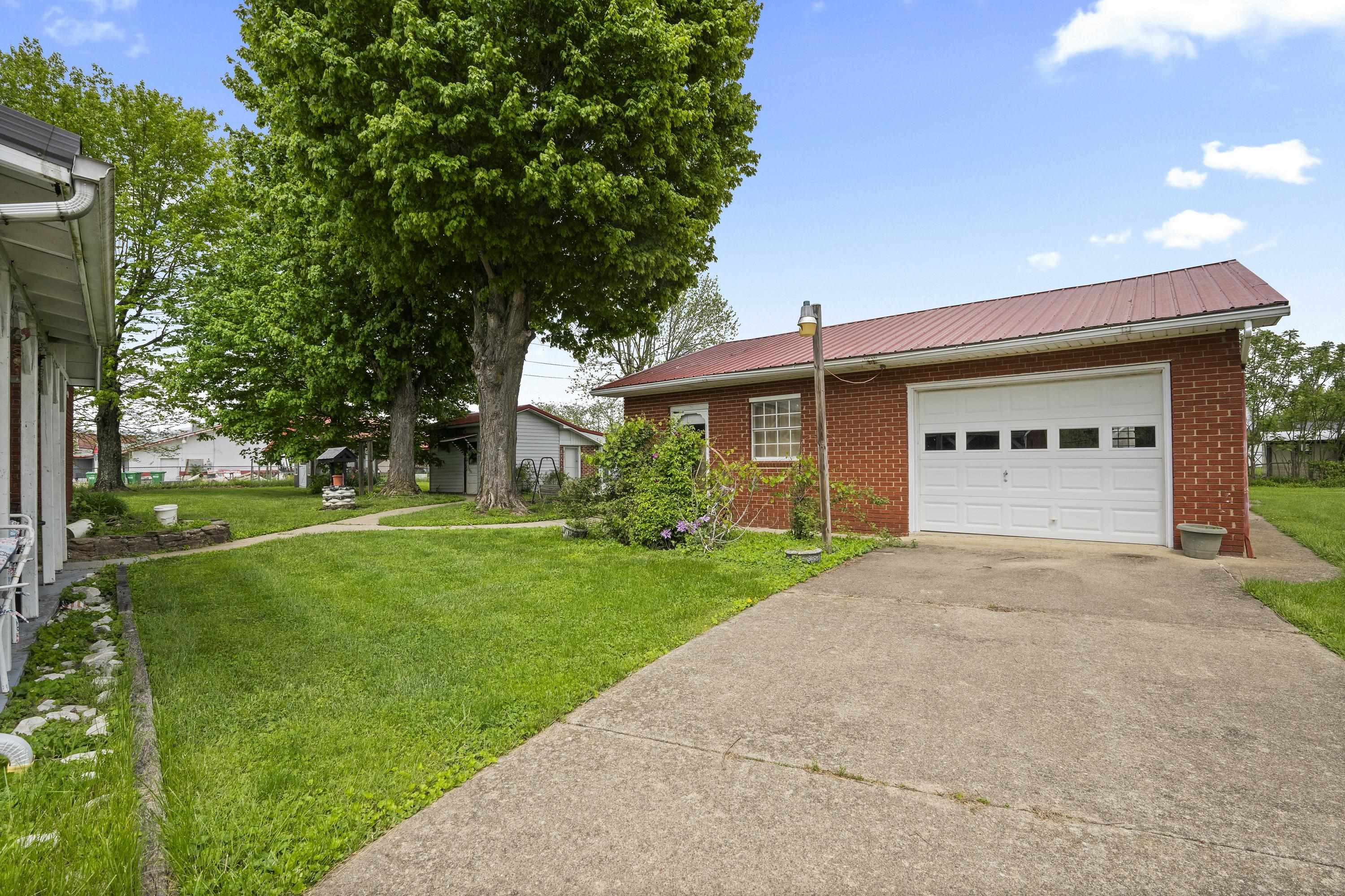 82 Ohio River Road Greenup, KY 41144 - Photo 32 of 49