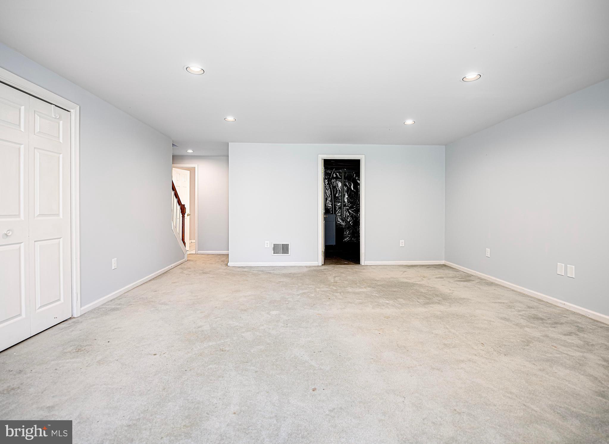 3991 Forest Valley Road Parkville, MD 21234 - Photo 26 of 32 Gallery Image 26