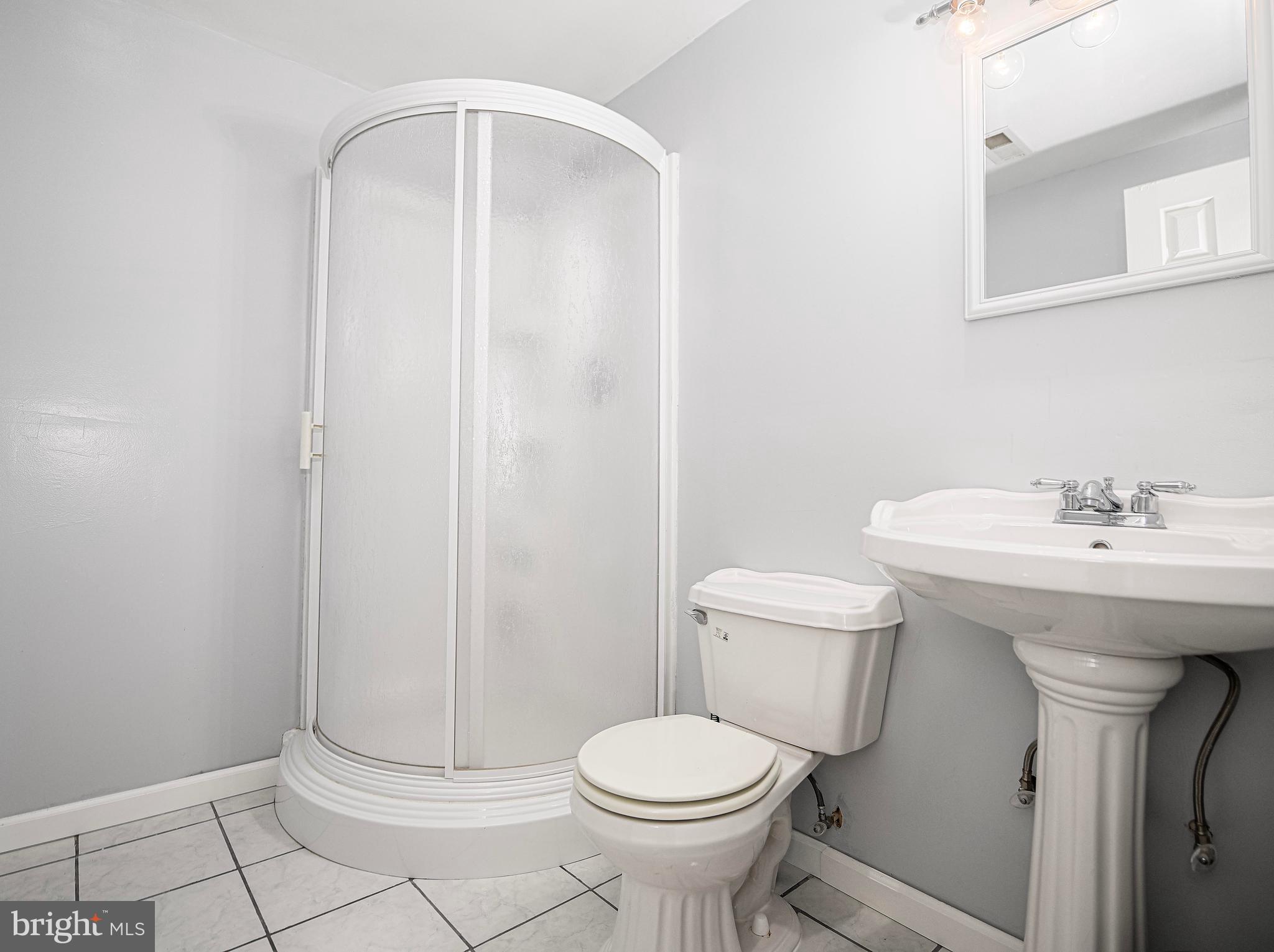 3991 Forest Valley Road Parkville, MD 21234 - Photo 28 of 32 Gallery Image 28