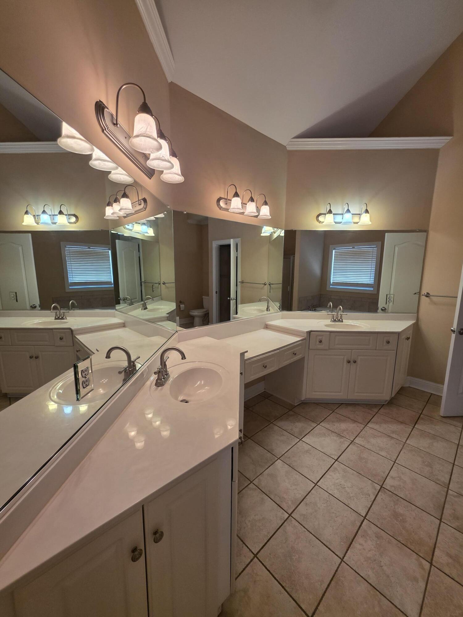 306 Lochleven Court Grovetown, GA 30813 - Photo 17 of 29 20250912_094738