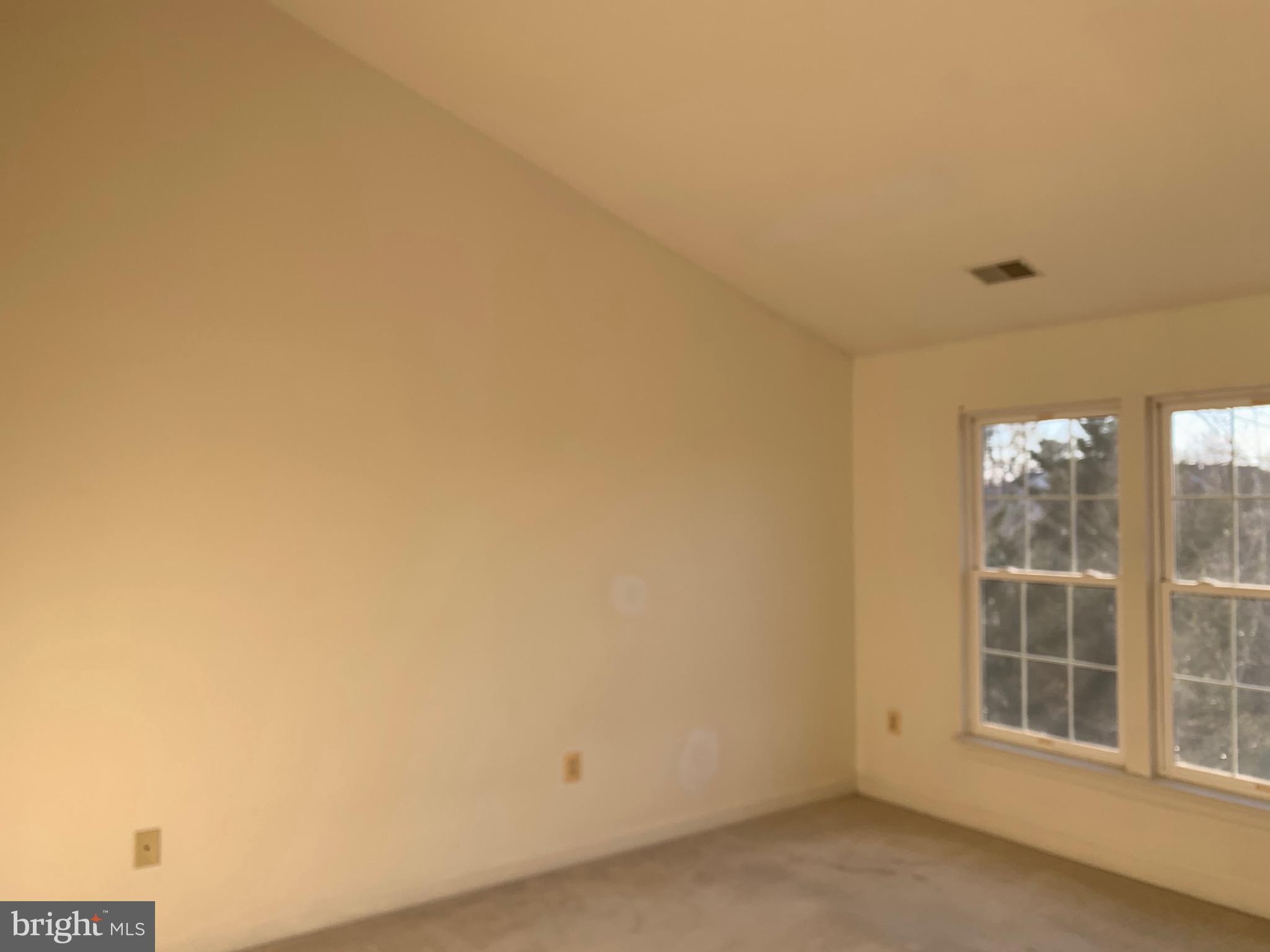 14124 Red Eagle Lane Silver Spring, MD 20906 - Photo 19 of 28 Owners suite