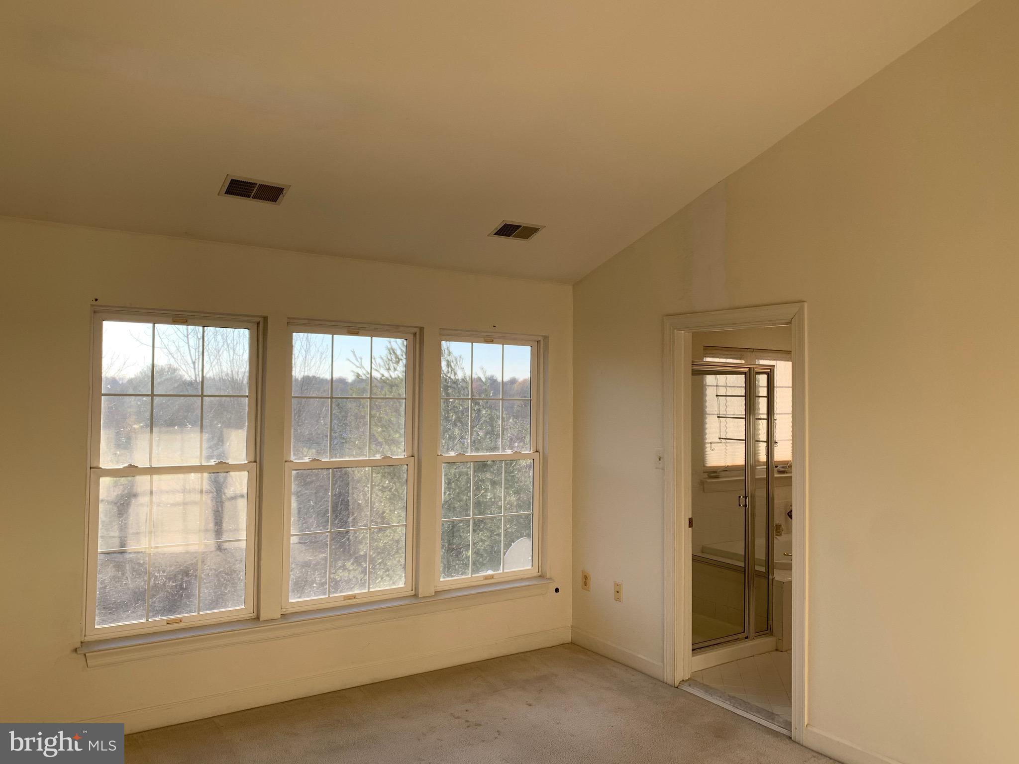 14124 Red Eagle Lane Silver Spring, MD 20906 - Photo 23 of 28 Owners suite