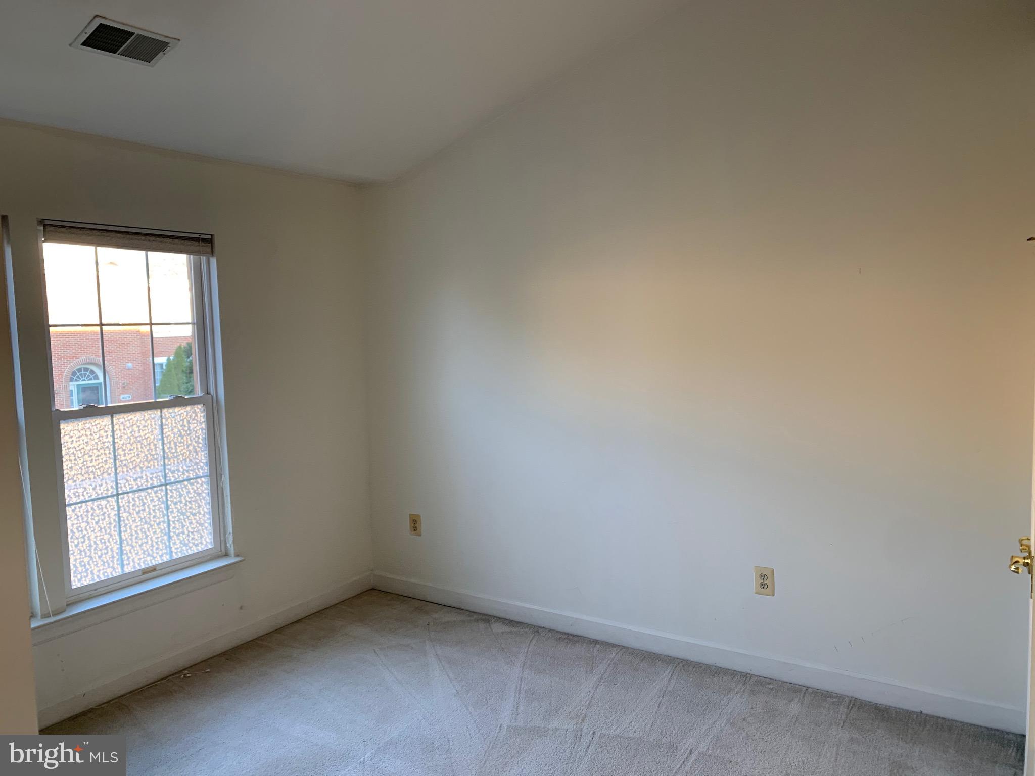 14124 Red Eagle Lane Silver Spring, MD 20906 - Photo 24 of 28 Bedroom
