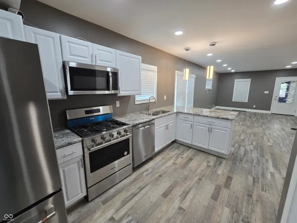 $1,750 | 2035 South Pennsylvania Street, Indianapolis, IN 46225