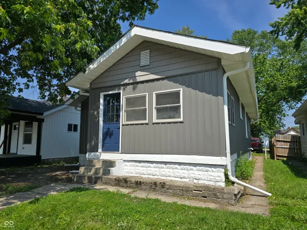 $1,750 | 2035 South Pennsylvania Street, Indianapolis, IN 46225