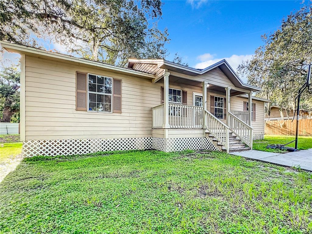 110 Berry Road Winter Haven, FL 33880 - Photo 4 of 29 Front Elevation