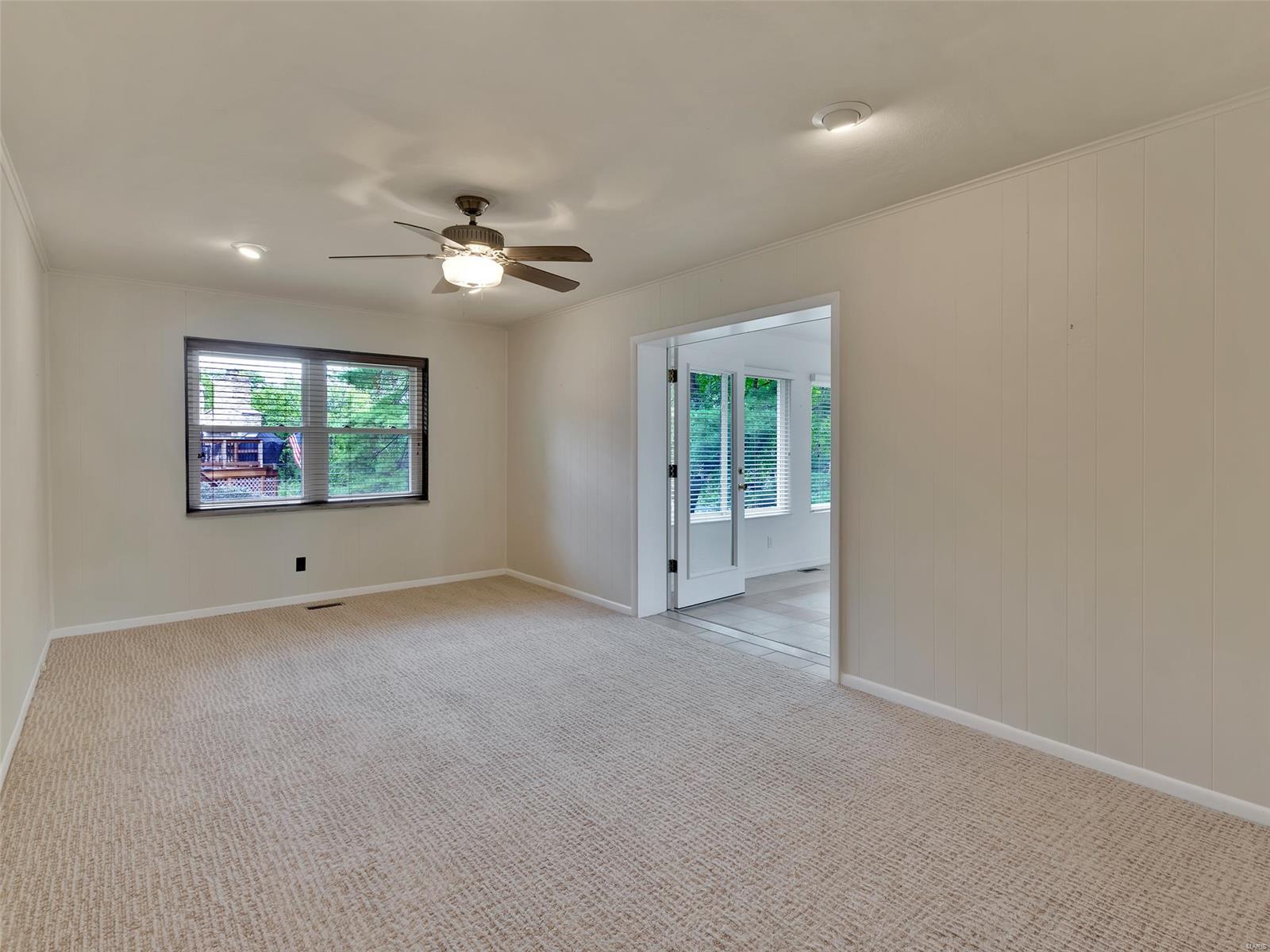 864 Renderer Drive Warson Woods, MO 63122 - Photo 11 of 24