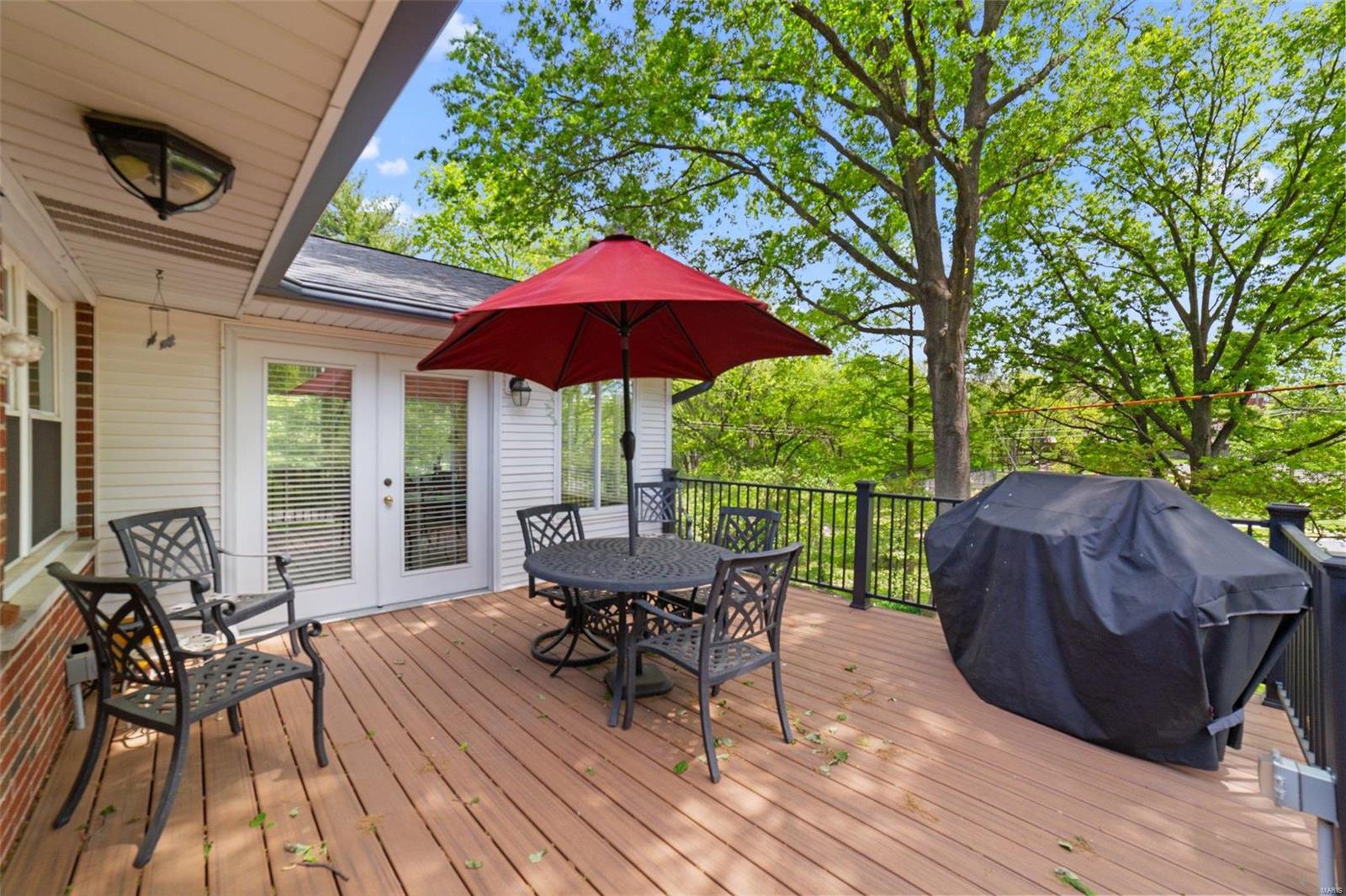 864 Renderer Drive Warson Woods, MO 63122 - Photo 14 of 24