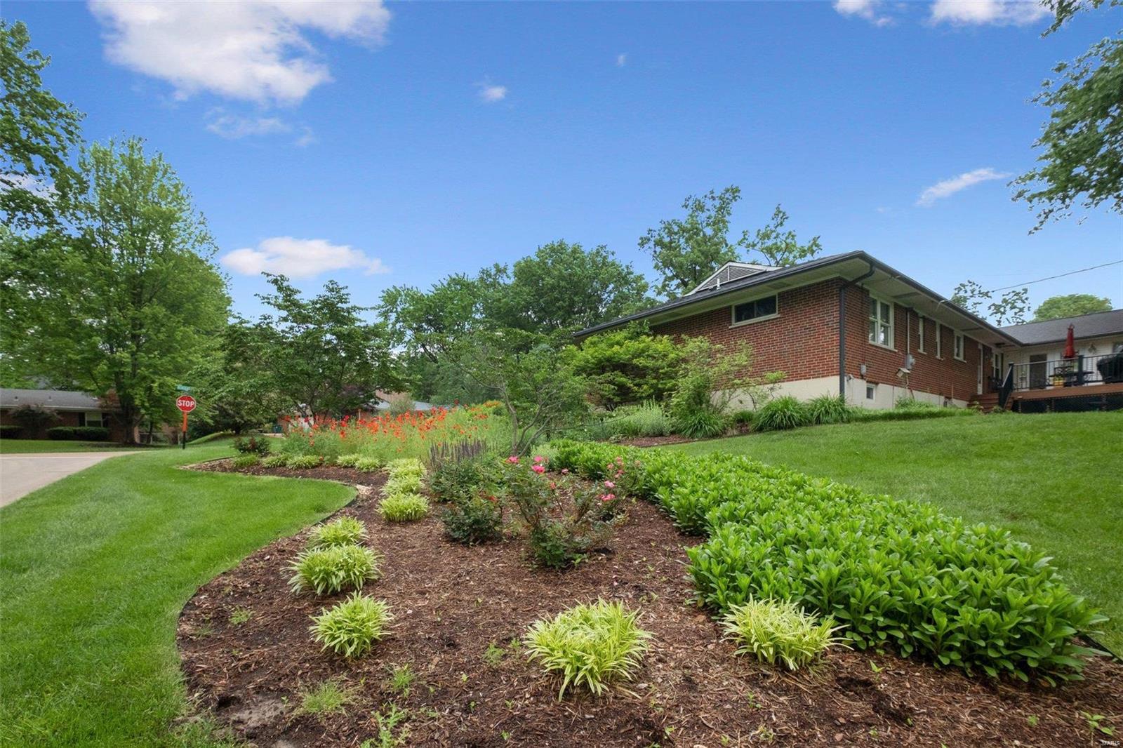 864 Renderer Drive Warson Woods, MO 63122 - Photo 23 of 24