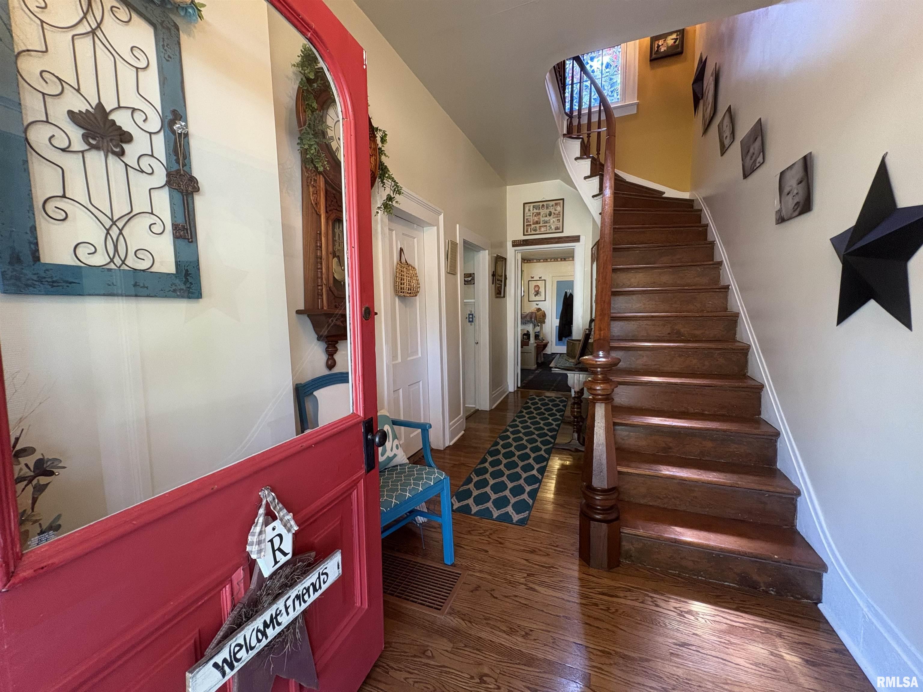 697 East State Street Jacksonville, IL 62650 - Photo 31 of 65