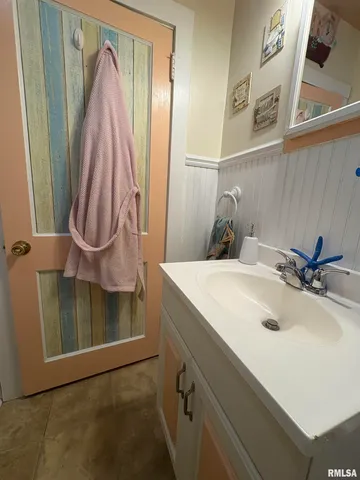 $139,900 | 697 East State Street, Jacksonville, IL 62650