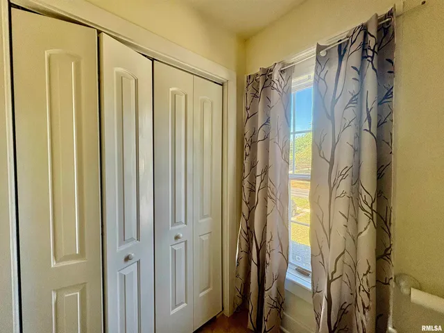 $139,900 | 697 East State Street, Jacksonville, IL 62650