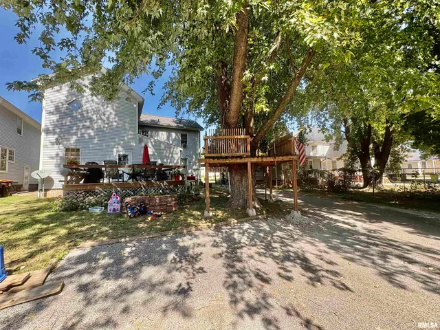 $139,900 | 697 East State Street, Jacksonville, IL 62650