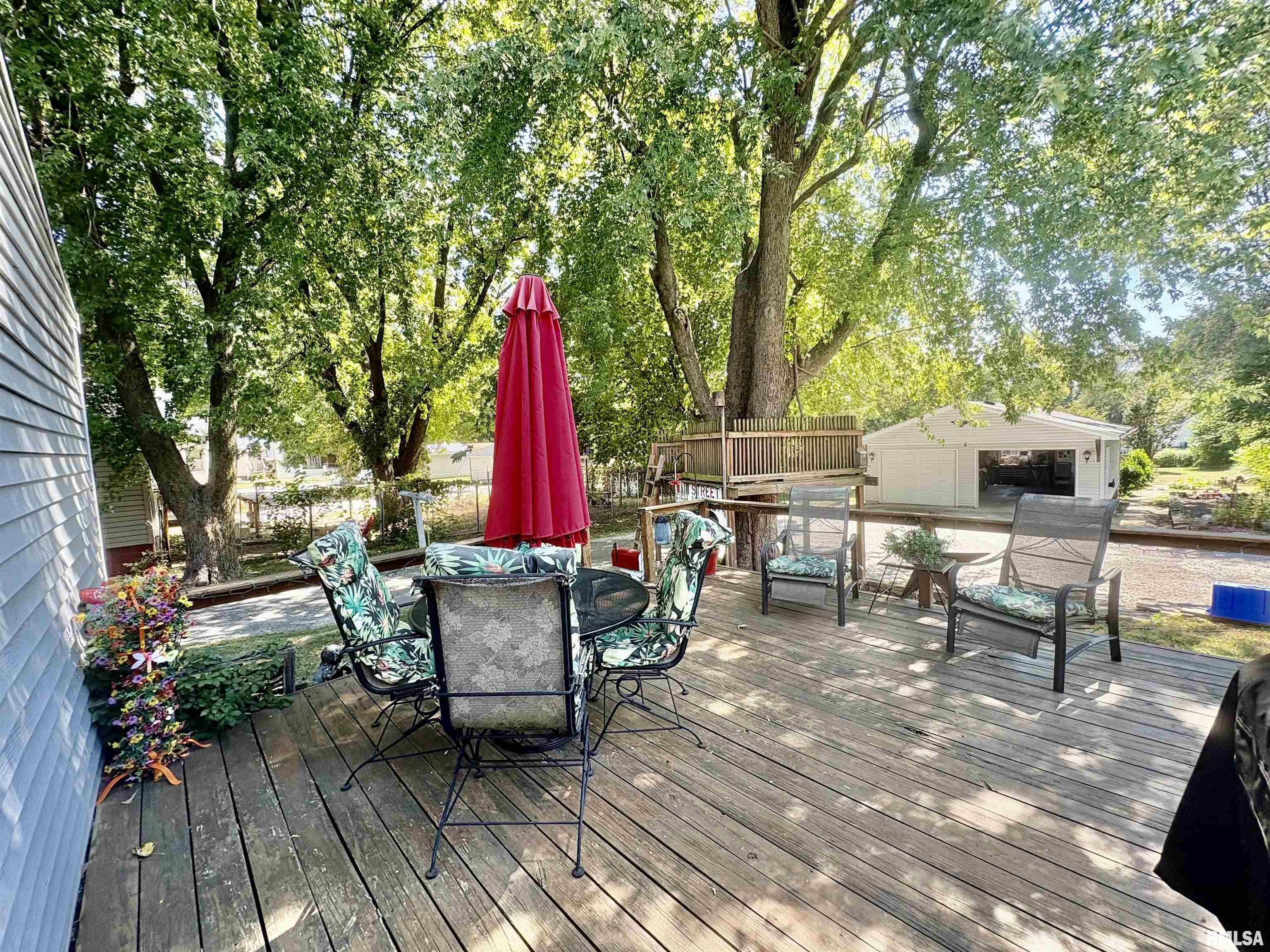 697 East State Street Jacksonville, IL 62650 - Photo 55 of 65