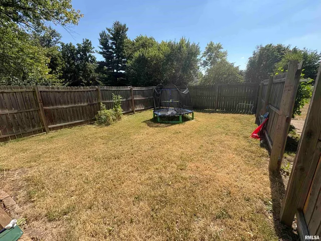 $139,900 | 697 East State Street, Jacksonville, IL 62650