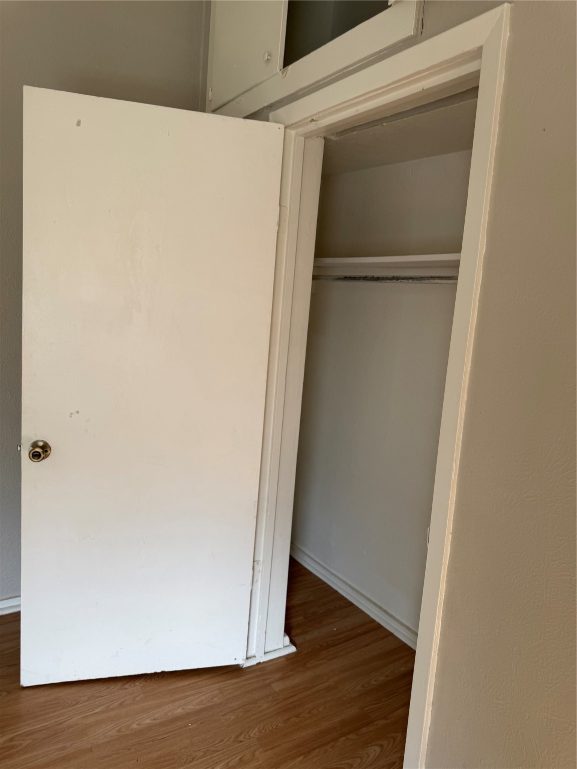 1611 Common Street, Unit 1 Houston, TX 77009 - Photo 4 of 7 a view of closet
