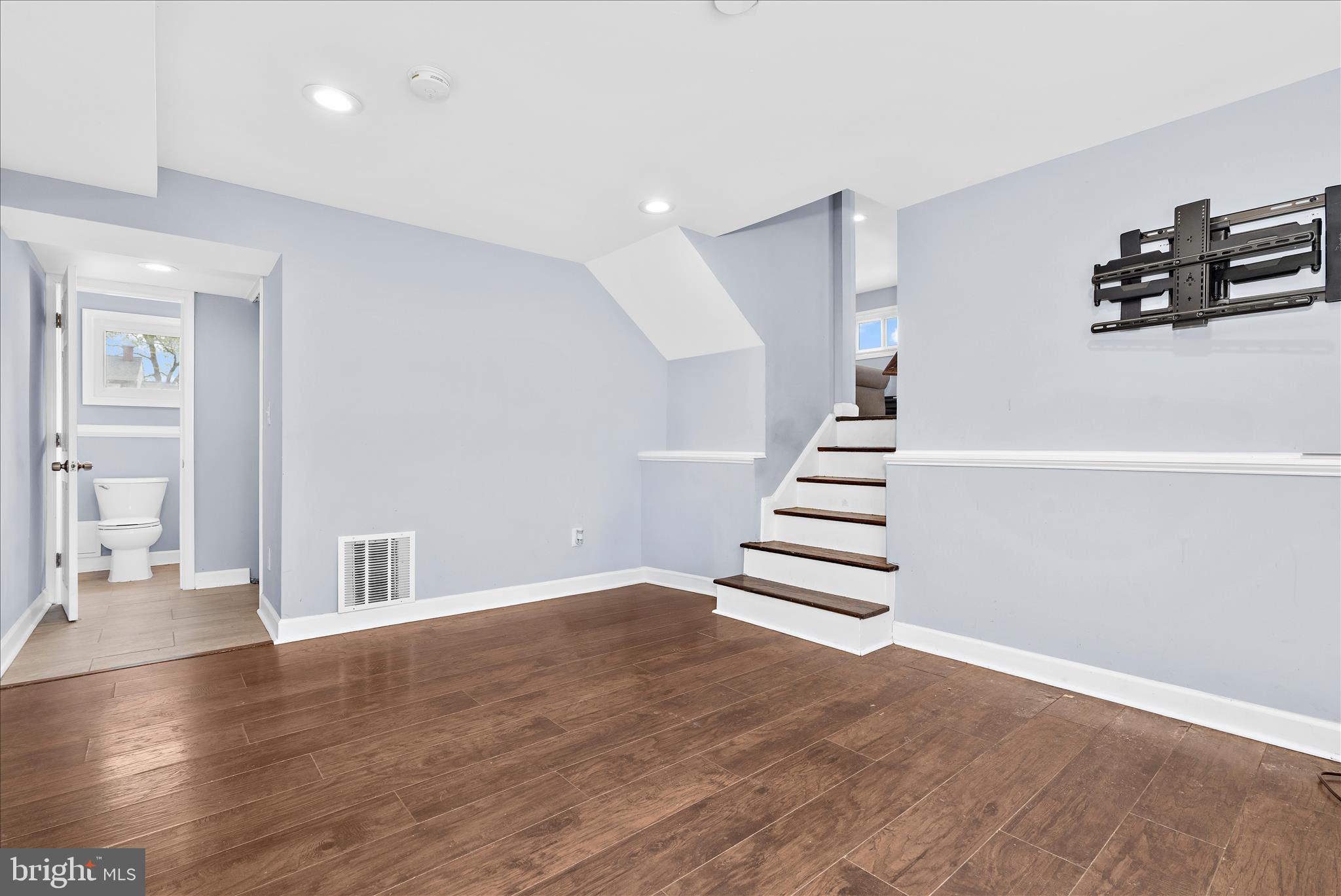 5911 Charnwood Road Catonsville, MD 21228 - Photo 18 of 28