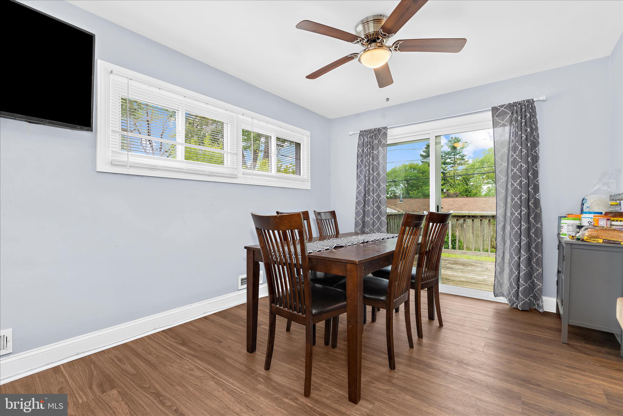 5911 Charnwood Road Catonsville, MD 21228 - Photo 9 of 28
