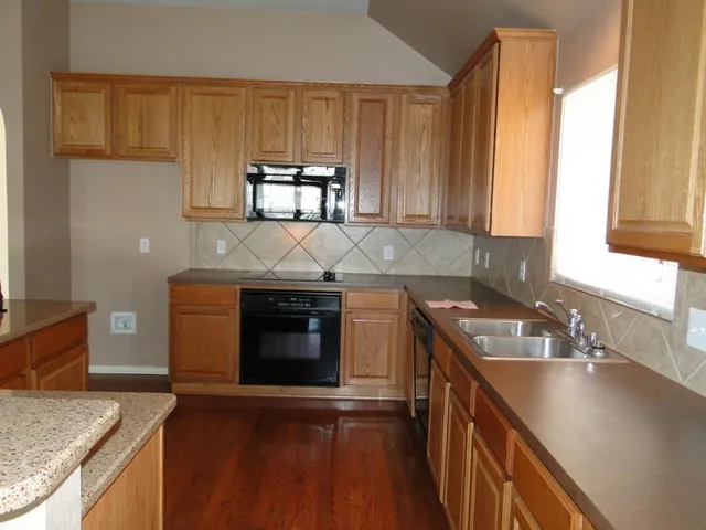 $2,295 | 2266 Maserati Drive, Frisco, TX 75033