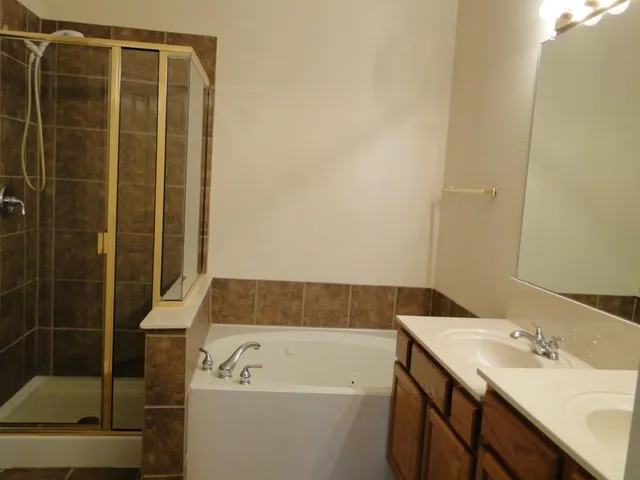 $2,295 | 2266 Maserati Drive, Frisco, TX 75033