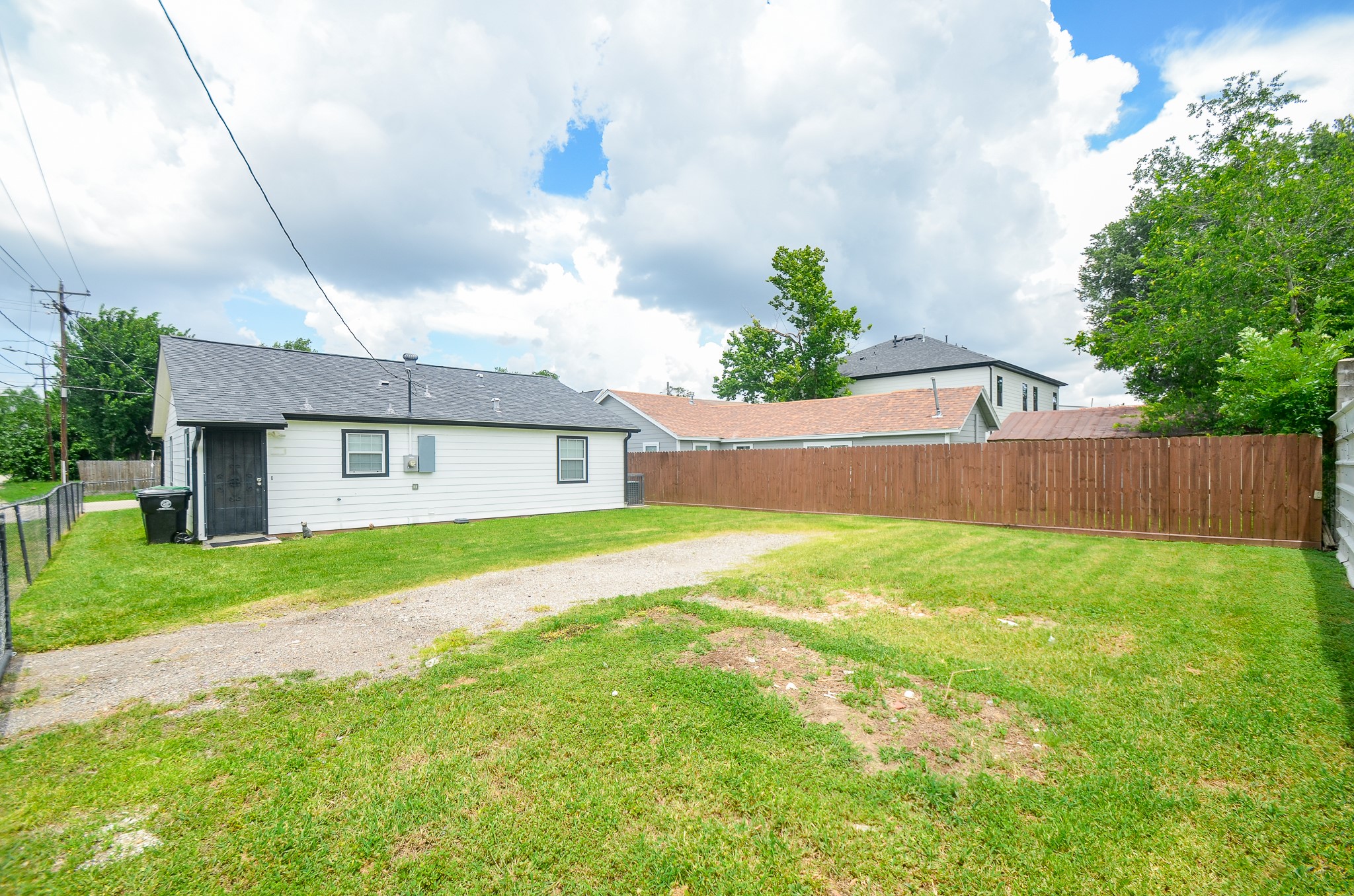 6425 Sidney Street Houston, TX 77021 - Photo 27 of 31 Gallery Image 27