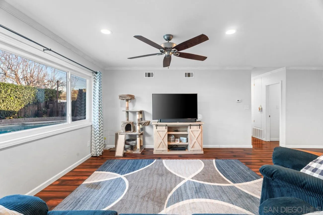 10025 Tamil Road Lakeside, CA 92040 - Photo 7 of 44