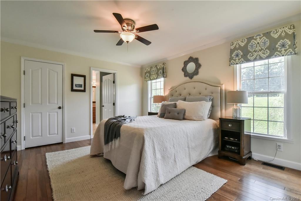 90 Hampton Road Leicester, NC 28748 - Photo 13 of 35