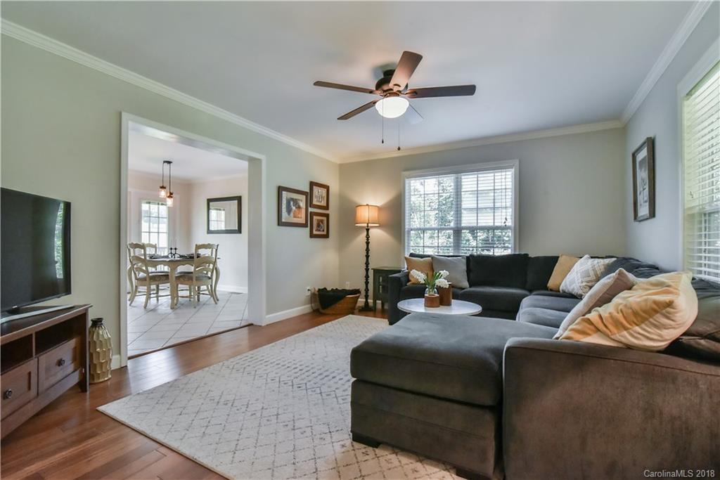 90 Hampton Road Leicester, NC 28748 - Photo 4 of 35