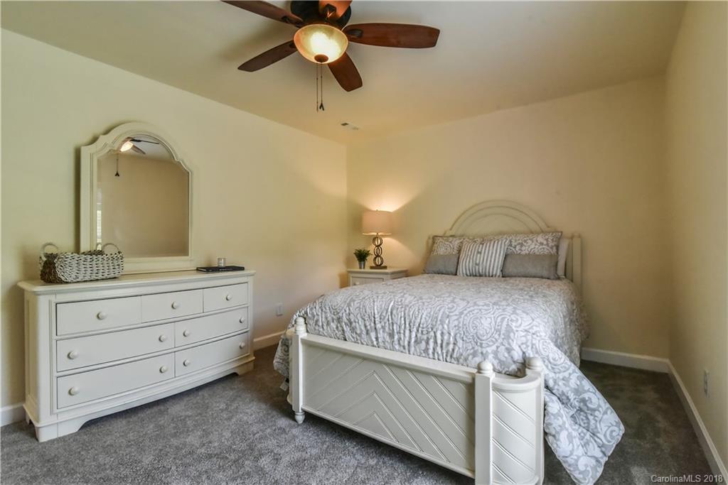 90 Hampton Road Leicester, NC 28748 - Photo 33 of 35
