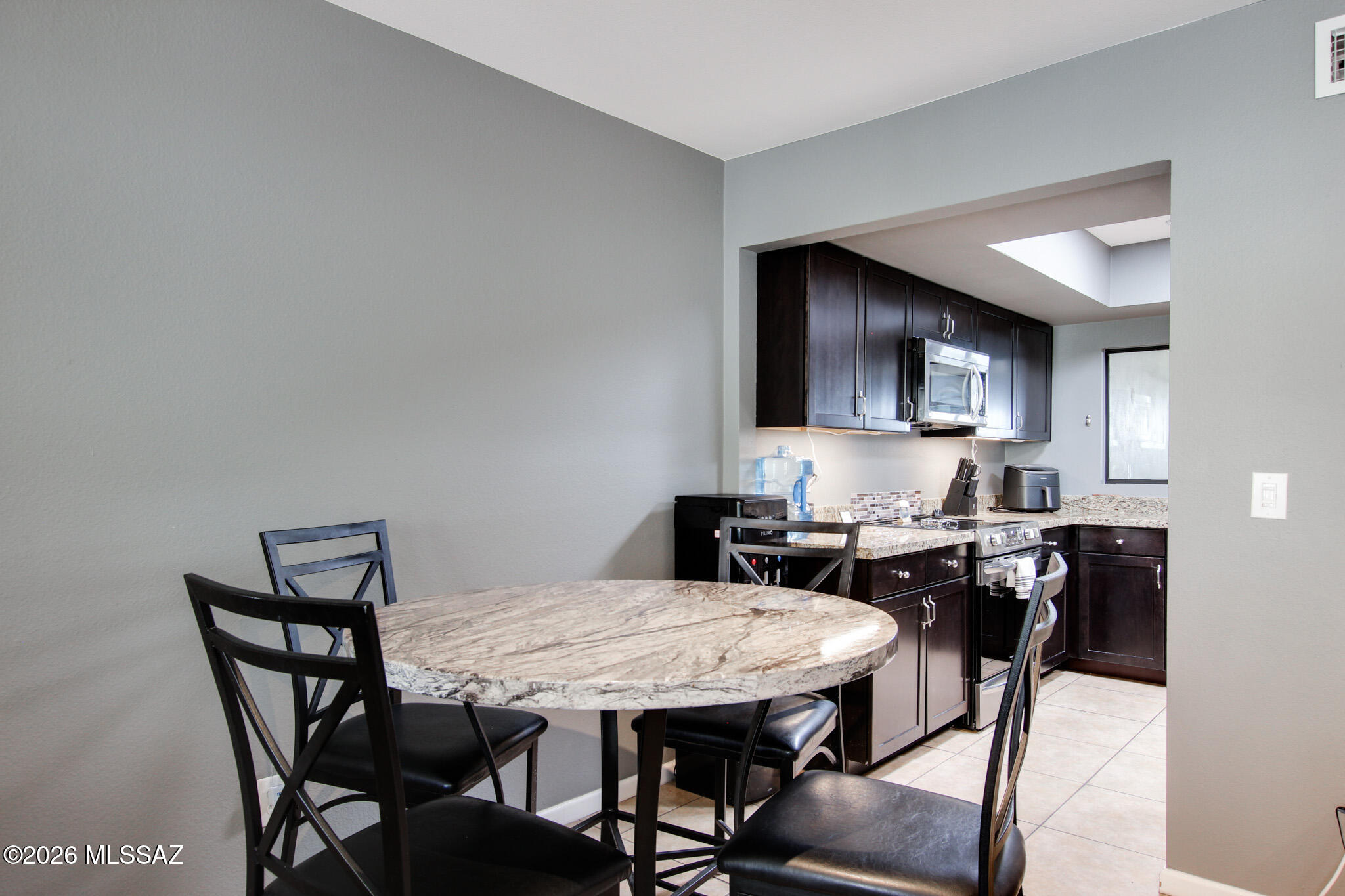 6100 North Oracle Road, Unit 19 Tucson, AZ 85704 - Photo 11 of 31 IMG_0949