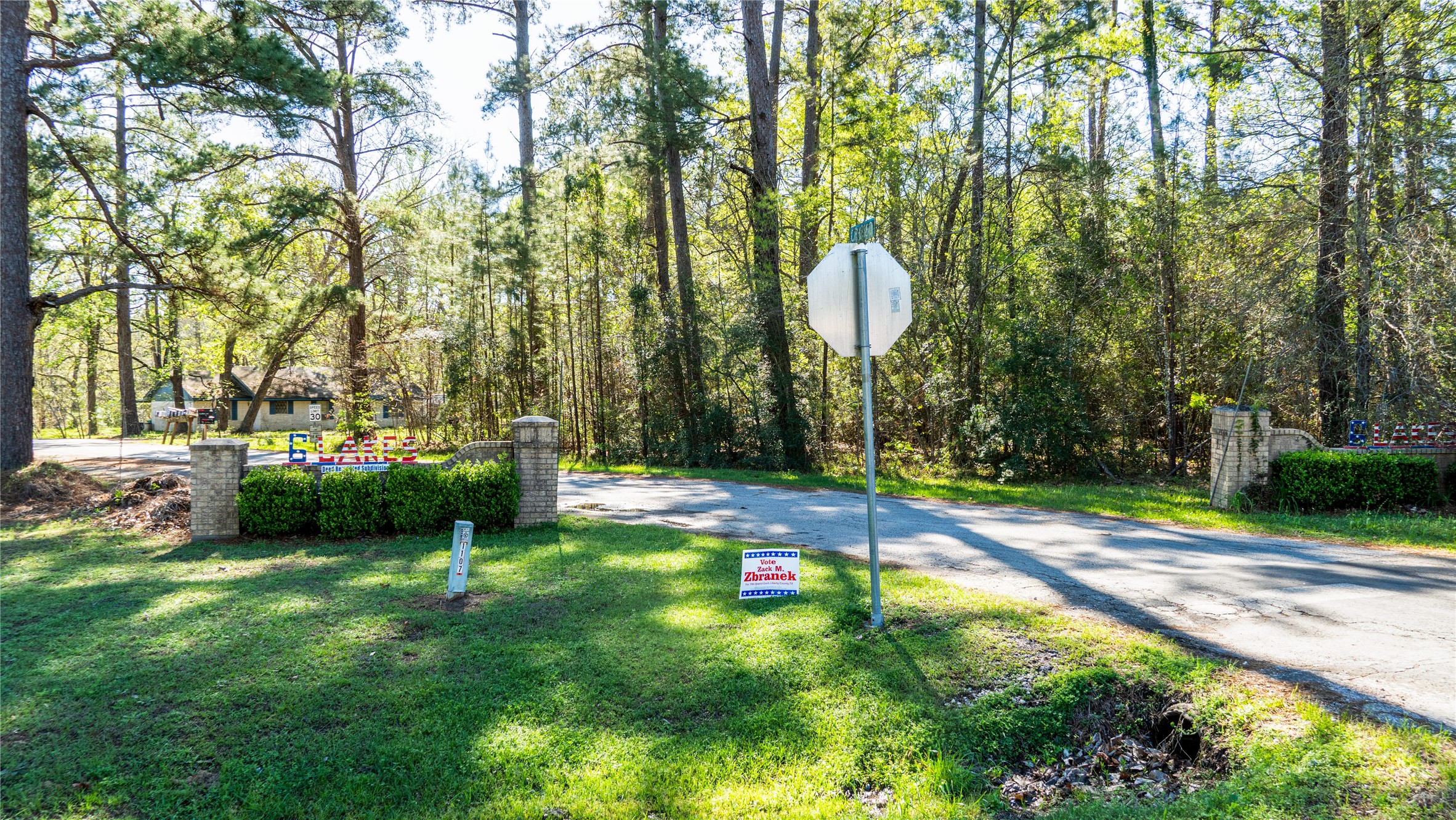 0 Barrett Cleveland, TX 77327 - Photo 2 of 13 a view of a park with large trees