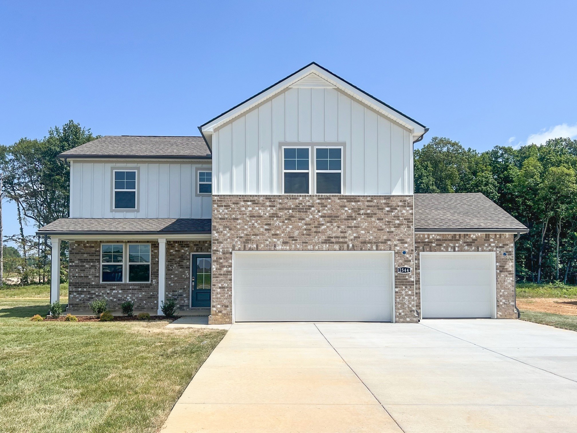 2544 Beverly Gail Road Pleasant View, TN 37146 - Photo 1 of 52 Gallery Image 1