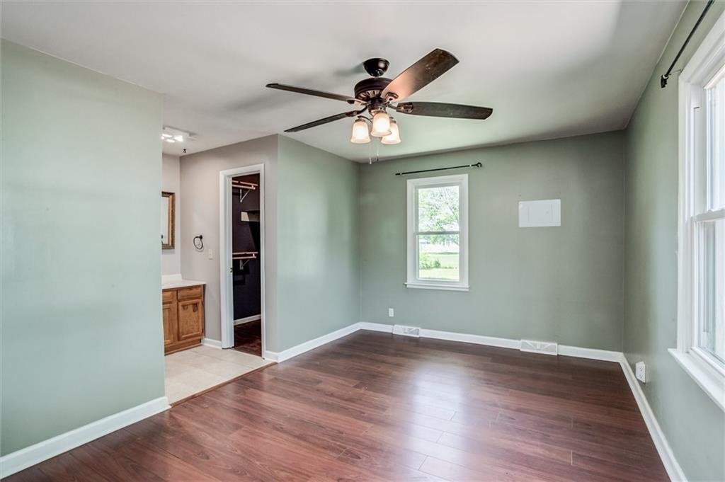 304 Floyd Road Orrick, MO 64077 - Photo 15 of 31