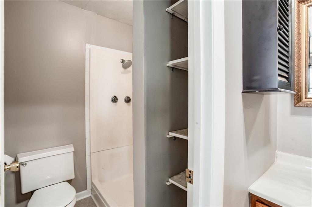 304 Floyd Road Orrick, MO 64077 - Photo 18 of 31